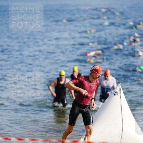21.06.2026 - 29. Vierlanden-Triathlon LAZAROV Photography http://msf.ph/oto/9858912 21.06.2026 08:16:33 Schwimmen  meine-sportfotos.de