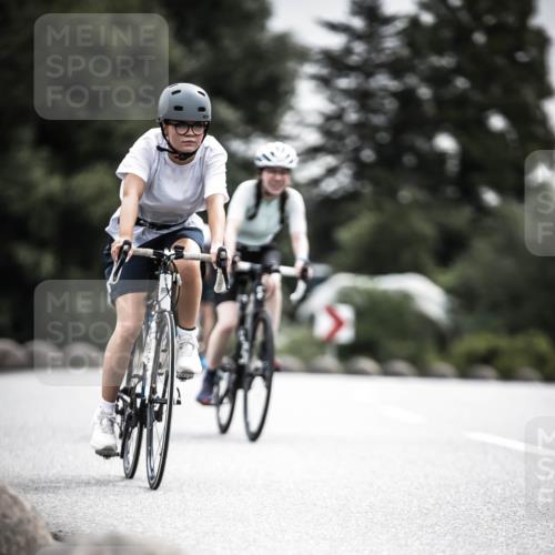 21.06.2026 - 29. Vierlanden-Triathlon H.Heesch http://msf.ph/oto/9858928 21.06.2026 10:31:32 Radfahren 145, 221, 337, 489, 510 meine-sportfotos.de