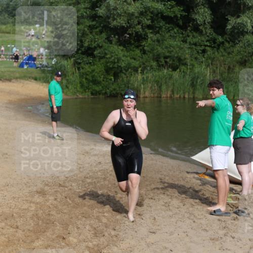 21.06.2026 - 29. Vierlanden-Triathlon Andreas Tolksdorf http://msf.ph/oto/9858952 21.06.2026 09:04:38 Schwimmen 290 meine-sportfotos.de