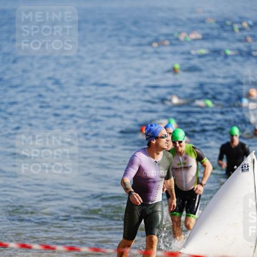 21.06.2026 - 29. Vierlanden-Triathlon LAZAROV Photography http://msf.ph/oto/9858956 21.06.2026 08:16:44 Schwimmen  meine-sportfotos.de