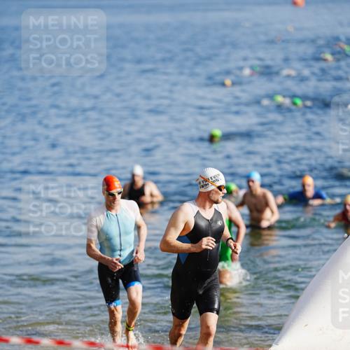 21.06.2026 - 29. Vierlanden-Triathlon LAZAROV Photography http://msf.ph/oto/9859017 21.06.2026 08:16:59 Schwimmen  meine-sportfotos.de
