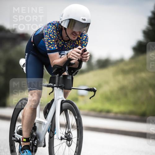 21.06.2026 - 29. Vierlanden-Triathlon H.Heesch http://msf.ph/oto/9859018 21.06.2026 10:31:36 Radfahren 123, 145, 301, 337, 489, 510 meine-sportfotos.de