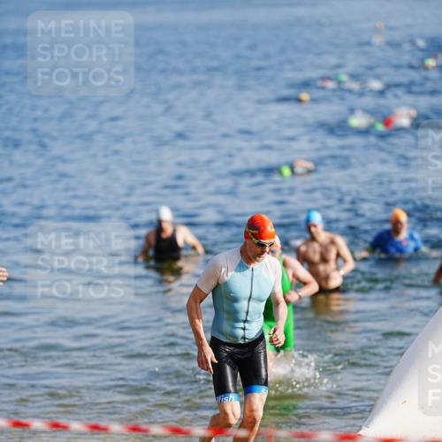 21.06.2026 - 29. Vierlanden-Triathlon LAZAROV Photography http://msf.ph/oto/9859028 21.06.2026 08:17:00 Schwimmen  meine-sportfotos.de