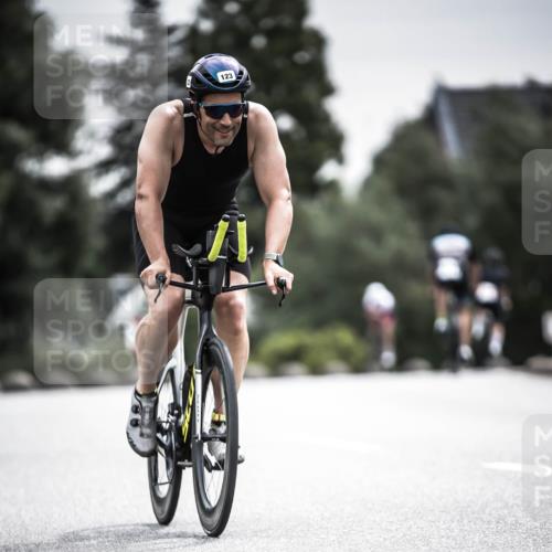 21.06.2026 - 29. Vierlanden-Triathlon H.Heesch http://msf.ph/oto/9859067 21.06.2026 10:31:43 Radfahren 123, 202, 226, 301, 308, 389, 1357 meine-sportfotos.de
