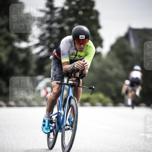 21.06.2026 - 29. Vierlanden-Triathlon H.Heesch http://msf.ph/oto/9859145 21.06.2026 10:31:51 Radfahren 62, 202, 213, 226, 308, 332, 389, 441 meine-sportfotos.de