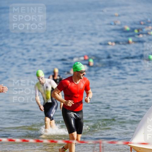 21.06.2026 - 29. Vierlanden-Triathlon LAZAROV Photography http://msf.ph/oto/9859154 21.06.2026 08:17:46 Schwimmen  meine-sportfotos.de