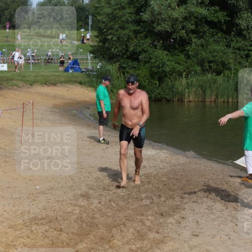 21.06.2026 - 29. Vierlanden-Triathlon Andreas Tolksdorf http://msf.ph/oto/9859182 21.06.2026 09:05:25 Schwimmen 287 meine-sportfotos.de