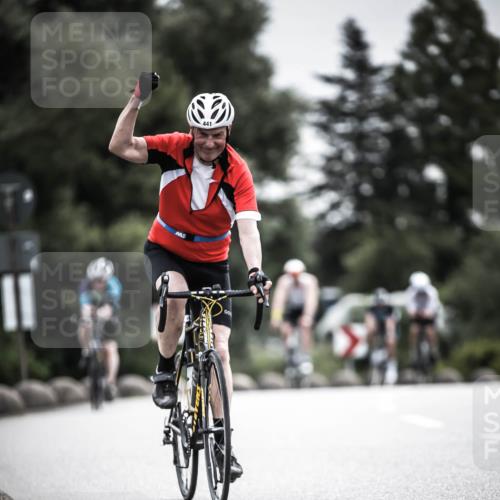 21.06.2026 - 29. Vierlanden-Triathlon H.Heesch http://msf.ph/oto/9859183 21.06.2026 10:31:54 Radfahren 52, 62, 137, 202, 213, 332, 389, 441 meine-sportfotos.de