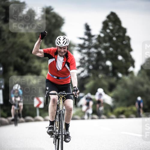 21.06.2026 - 29. Vierlanden-Triathlon H.Heesch http://msf.ph/oto/9859196 21.06.2026 10:31:55 Radfahren 52, 62, 137, 213, 332, 441 meine-sportfotos.de