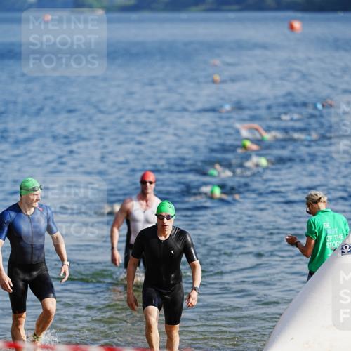 21.06.2026 - 29. Vierlanden-Triathlon LAZAROV Photography http://msf.ph/oto/9859211 21.06.2026 08:18:12 Schwimmen  meine-sportfotos.de