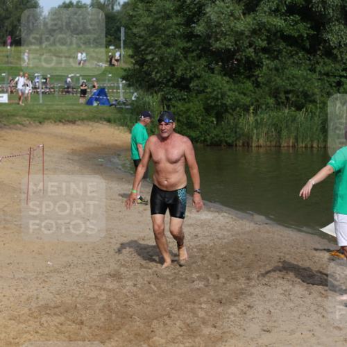 21.06.2026 - 29. Vierlanden-Triathlon Andreas Tolksdorf http://msf.ph/oto/9859215 21.06.2026 09:05:25 Schwimmen 287 meine-sportfotos.de
