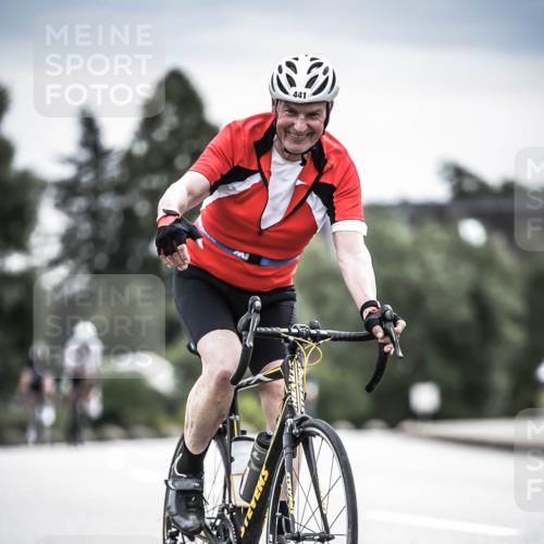 21.06.2026 - 29. Vierlanden-Triathlon H.Heesch http://msf.ph/oto/9859229 21.06.2026 10:31:55 Radfahren 52, 62, 137, 213, 332, 441 meine-sportfotos.de