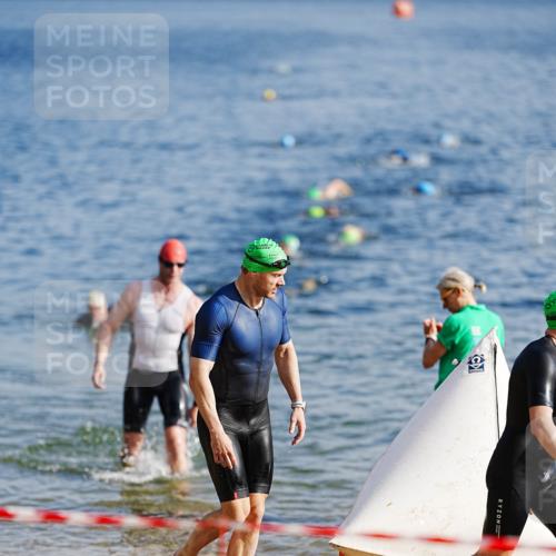 21.06.2026 - 29. Vierlanden-Triathlon LAZAROV Photography http://msf.ph/oto/9859256 21.06.2026 08:18:15 Schwimmen  meine-sportfotos.de