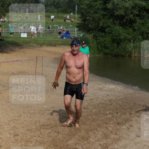 21.06.2026 - 29. Vierlanden-Triathlon Andreas Tolksdorf http://msf.ph/oto/9859311 21.06.2026 09:05:26 Schwimmen 287 meine-sportfotos.de