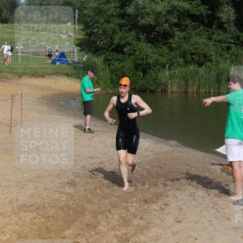 21.06.2026 - 29. Vierlanden-Triathlon Andreas Tolksdorf http://msf.ph/oto/9859387 21.06.2026 09:05:49 Schwimmen 299 meine-sportfotos.de
