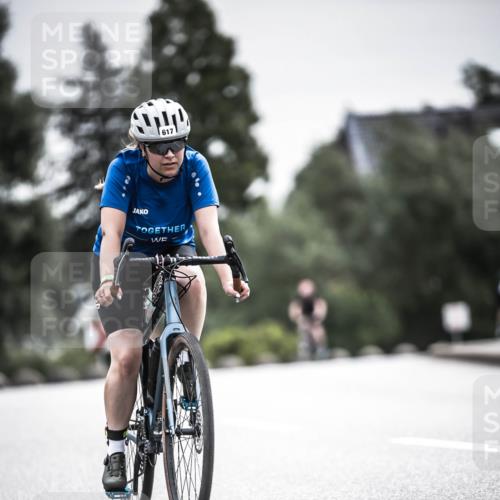 21.06.2026 - 29. Vierlanden-Triathlon H.Heesch http://msf.ph/oto/9859406 21.06.2026 10:32:04 Radfahren 19, 52, 57, 138, 617 meine-sportfotos.de