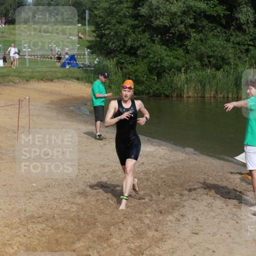 21.06.2026 - 29. Vierlanden-Triathlon Andreas Tolksdorf http://msf.ph/oto/9859409 21.06.2026 09:05:49 Schwimmen 299 meine-sportfotos.de