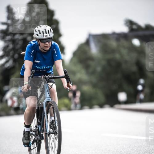 21.06.2026 - 29. Vierlanden-Triathlon H.Heesch http://msf.ph/oto/9859411 21.06.2026 10:32:04 Radfahren 19, 52, 57, 138, 617 meine-sportfotos.de