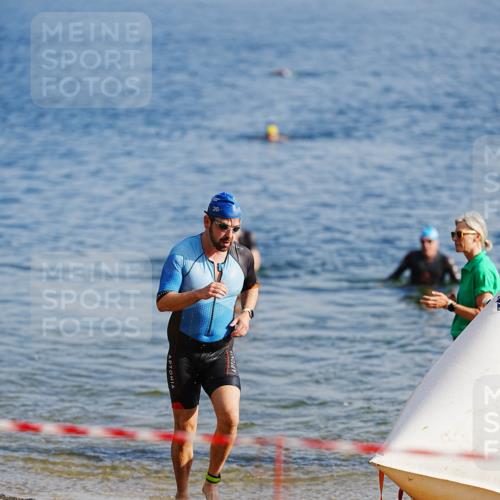 21.06.2026 - 29. Vierlanden-Triathlon LAZAROV Photography http://msf.ph/oto/9859414 21.06.2026 08:19:07 Schwimmen  meine-sportfotos.de