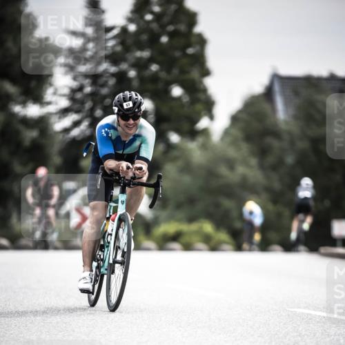 21.06.2026 - 29. Vierlanden-Triathlon H.Heesch http://msf.ph/oto/9859434 21.06.2026 10:32:08 Radfahren 19, 57, 196, 617 meine-sportfotos.de