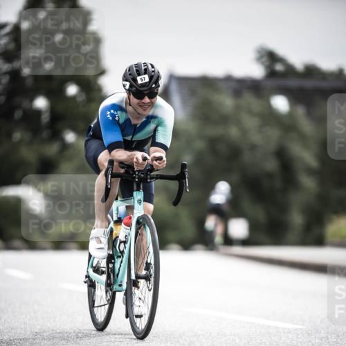 21.06.2026 - 29. Vierlanden-Triathlon H.Heesch http://msf.ph/oto/9859456 21.06.2026 10:32:09 Radfahren 19, 57, 196, 617 meine-sportfotos.de