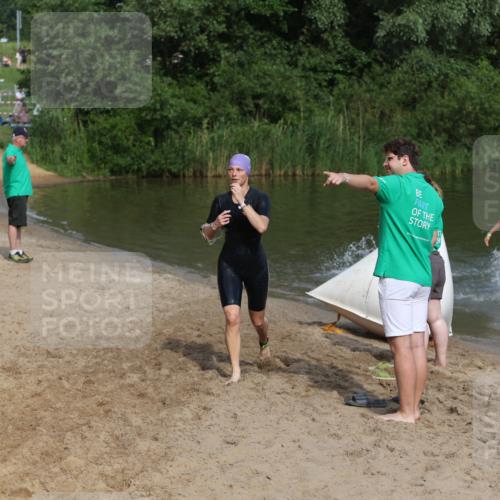 21.06.2026 - 29. Vierlanden-Triathlon Andreas Tolksdorf http://msf.ph/oto/9859470 21.06.2026 09:08:15 Schwimmen 224, 228, 1354 meine-sportfotos.de
