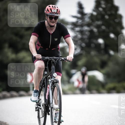 21.06.2026 - 29. Vierlanden-Triathlon H.Heesch http://msf.ph/oto/9859518 21.06.2026 10:32:15 Radfahren 84, 196, 199, 312, 594 meine-sportfotos.de