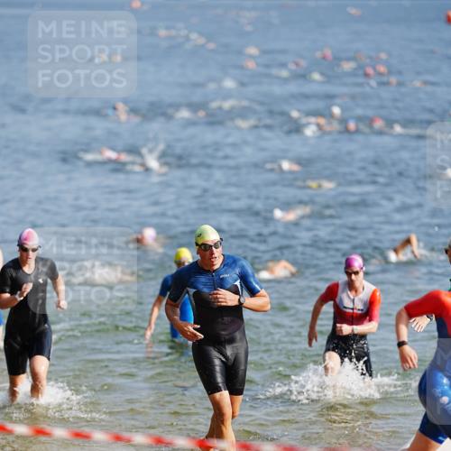21.06.2026 - 29. Vierlanden-Triathlon LAZAROV Photography http://msf.ph/oto/9859749 21.06.2026 08:36:12 Schwimmen  meine-sportfotos.de