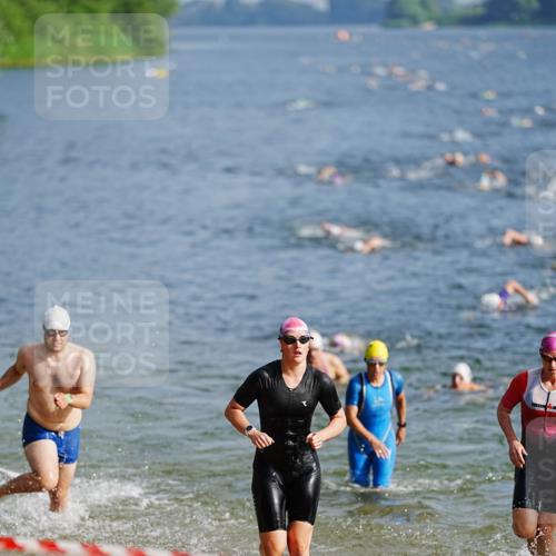 21.06.2026 - 29. Vierlanden-Triathlon LAZAROV Photography http://msf.ph/oto/9859760 21.06.2026 08:36:14 Schwimmen  meine-sportfotos.de