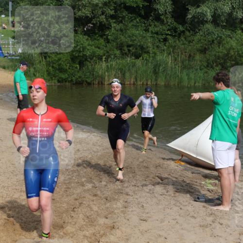 21.06.2026 - 29. Vierlanden-Triathlon Andreas Tolksdorf http://msf.ph/oto/9859764 21.06.2026 09:08:30 Schwimmen 226, 233, 257, 268 meine-sportfotos.de