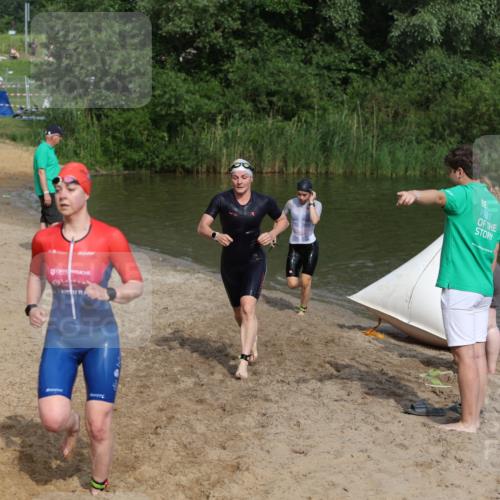 21.06.2026 - 29. Vierlanden-Triathlon Andreas Tolksdorf http://msf.ph/oto/9859772 21.06.2026 09:08:30 Schwimmen 226, 233, 257, 268 meine-sportfotos.de