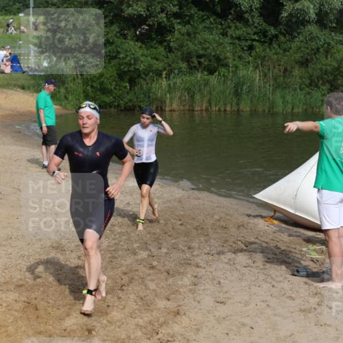 21.06.2026 - 29. Vierlanden-Triathlon Andreas Tolksdorf http://msf.ph/oto/9859836 21.06.2026 09:08:31 Schwimmen 226, 233, 257, 268 meine-sportfotos.de
