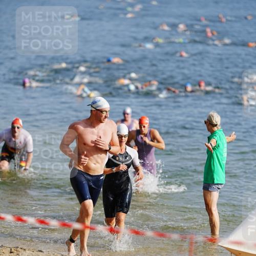 21.06.2026 - 29. Vierlanden-Triathlon LAZAROV Photography http://msf.ph/oto/9859866 21.06.2026 08:36:38 Schwimmen  meine-sportfotos.de