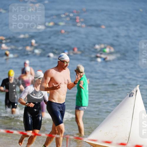 21.06.2026 - 29. Vierlanden-Triathlon LAZAROV Photography http://msf.ph/oto/9859873 21.06.2026 08:36:39 Schwimmen 207 meine-sportfotos.de