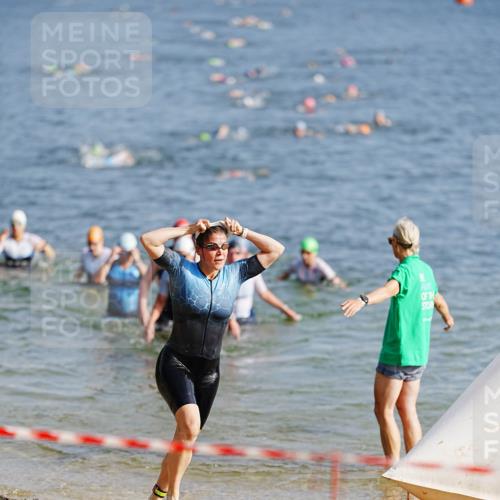 21.06.2026 - 29. Vierlanden-Triathlon LAZAROV Photography http://msf.ph/oto/9859908 21.06.2026 08:37:00 Schwimmen 30 meine-sportfotos.de