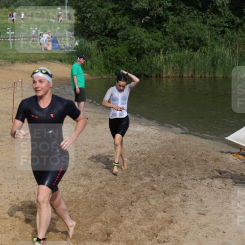 21.06.2026 - 29. Vierlanden-Triathlon Andreas Tolksdorf http://msf.ph/oto/9859921 21.06.2026 09:08:32 Schwimmen 226, 233, 257, 268 meine-sportfotos.de