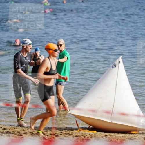 21.06.2026 - 29. Vierlanden-Triathlon LAZAROV Photography http://msf.ph/oto/9859935 21.06.2026 08:37:55 Schwimmen 37 meine-sportfotos.de