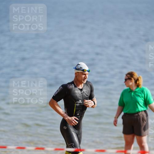 21.06.2026 - 29. Vierlanden-Triathlon LAZAROV Photography http://msf.ph/oto/9859954 21.06.2026 08:37:58 Schwimmen 37 meine-sportfotos.de