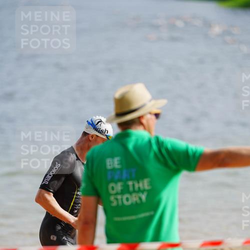 21.06.2026 - 29. Vierlanden-Triathlon LAZAROV Photography http://msf.ph/oto/9859963 21.06.2026 08:38:00 Schwimmen 13, 37 meine-sportfotos.de