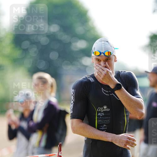 21.06.2026 - 29. Vierlanden-Triathlon LAZAROV Photography http://msf.ph/oto/9859983 21.06.2026 08:38:05 Schwimmen 13, 37 meine-sportfotos.de