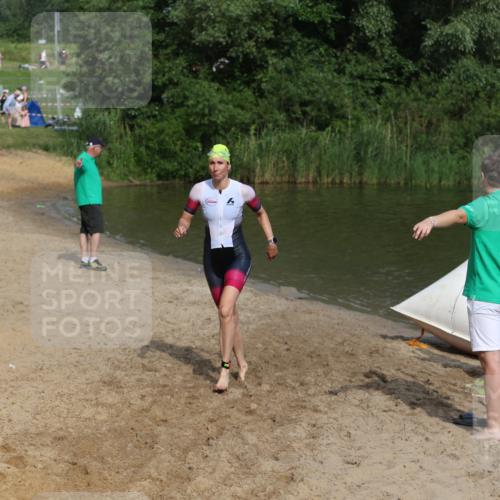 21.06.2026 - 29. Vierlanden-Triathlon Andreas Tolksdorf http://msf.ph/oto/9859989 21.06.2026 09:08:37 Schwimmen 221, 226, 257 meine-sportfotos.de