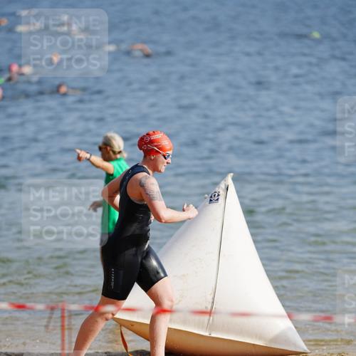 21.06.2026 - 29. Vierlanden-Triathlon LAZAROV Photography http://msf.ph/oto/9860034 21.06.2026 08:38:14 Schwimmen 13, 76, 77 meine-sportfotos.de