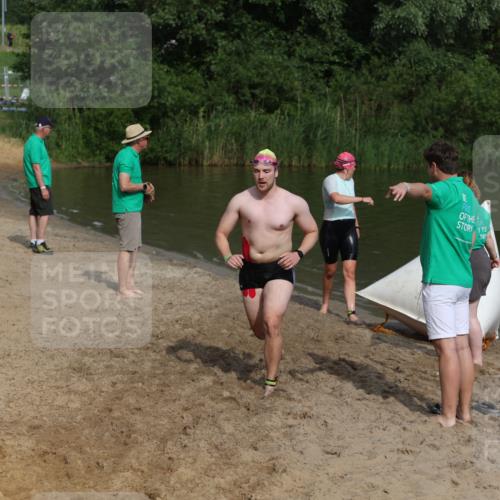 21.06.2026 - 29. Vierlanden-Triathlon Andreas Tolksdorf http://msf.ph/oto/9860177 21.06.2026 09:09:27 Schwimmen 291 meine-sportfotos.de