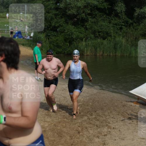 21.06.2026 - 29. Vierlanden-Triathlon Andreas Tolksdorf http://msf.ph/oto/9860311 21.06.2026 09:10:39 Schwimmen 267, 271, 274, 284, 293, 298, 301 meine-sportfotos.de
