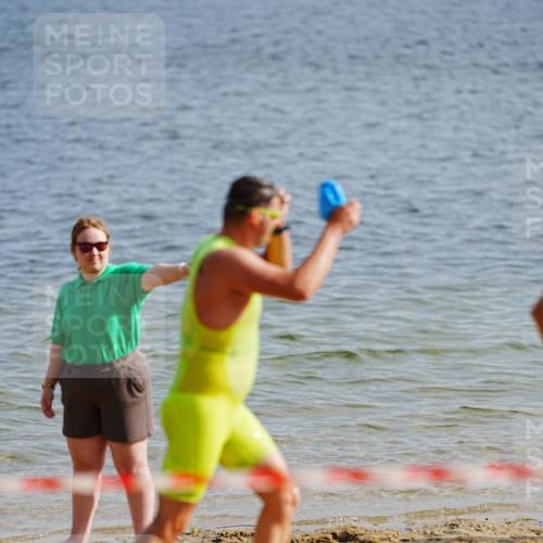 21.06.2026 - 29. Vierlanden-Triathlon LAZAROV Photography http://msf.ph/oto/9860315 21.06.2026 08:39:21 Schwimmen 10, 32, 155, 166, 212 meine-sportfotos.de