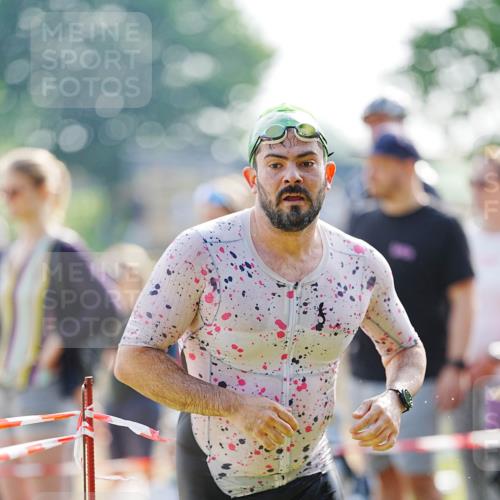 21.06.2026 - 29. Vierlanden-Triathlon LAZAROV Photography http://msf.ph/oto/9860330 21.06.2026 08:40:56 Schwimmen 18, 164 meine-sportfotos.de