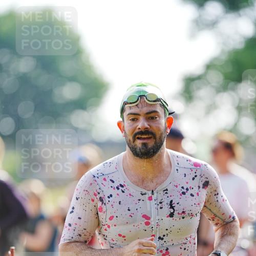 21.06.2026 - 29. Vierlanden-Triathlon LAZAROV Photography http://msf.ph/oto/9860335 21.06.2026 08:40:57 Schwimmen 18, 164 meine-sportfotos.de