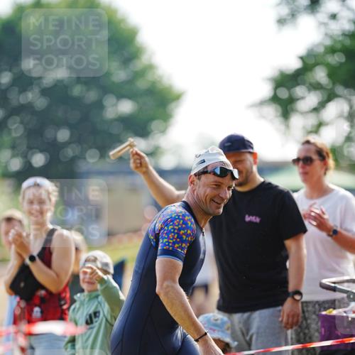21.06.2026 - 29. Vierlanden-Triathlon LAZAROV Photography http://msf.ph/oto/9860464 21.06.2026 08:41:32 Schwimmen 14, 145 meine-sportfotos.de