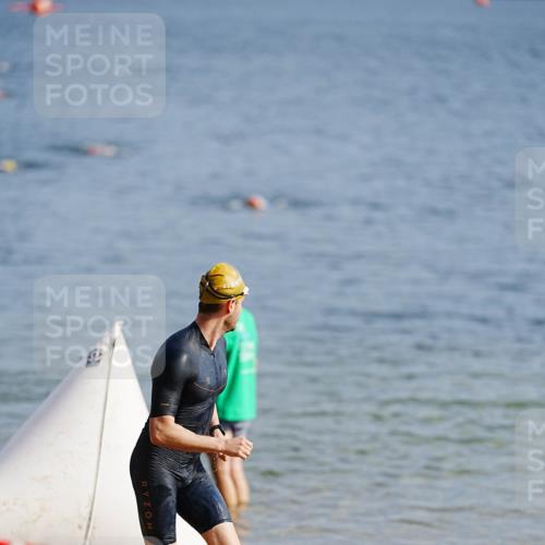 21.06.2026 - 29. Vierlanden-Triathlon LAZAROV Photography http://msf.ph/oto/9860501 21.06.2026 08:41:57 Schwimmen 38, 62, 67 meine-sportfotos.de