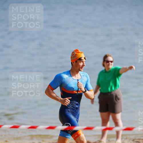 21.06.2026 - 29. Vierlanden-Triathlon LAZAROV Photography http://msf.ph/oto/9860581 21.06.2026 08:42:29 Schwimmen 43 meine-sportfotos.de